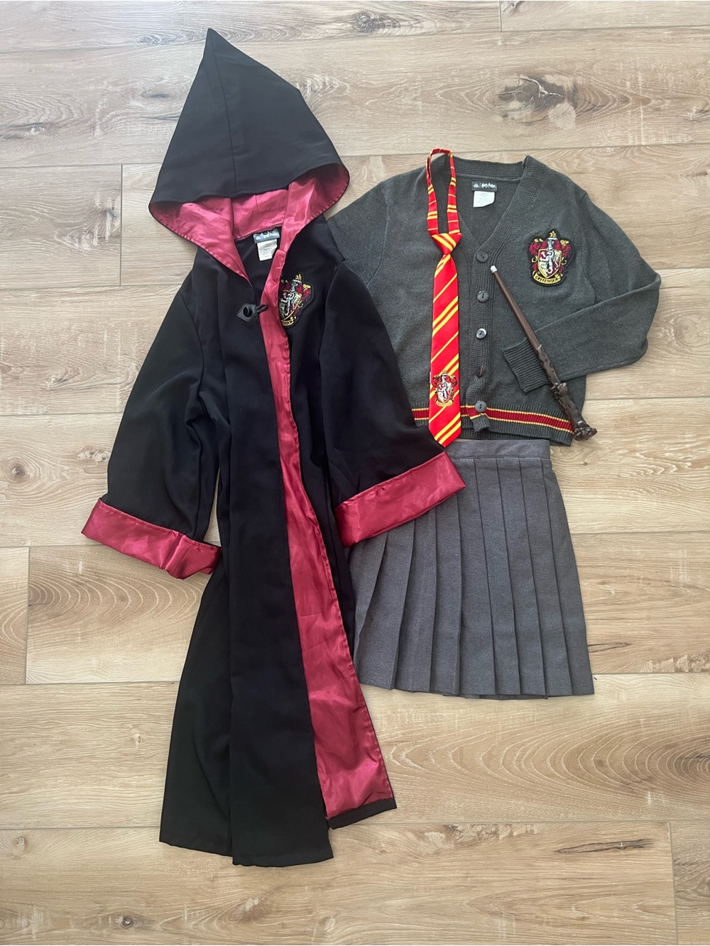 Harry Potter Gryffindor-Inspired Kids Wizard Costume Robe & Uniform Set -